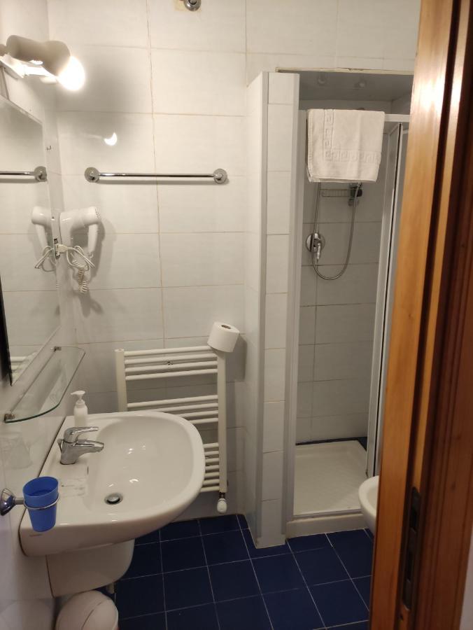 Hotel Big Bang Рим Екстер'єр фото