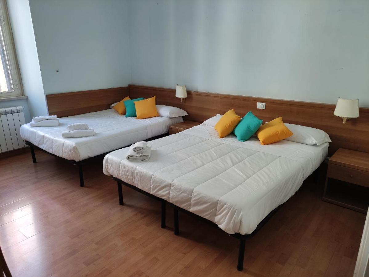 Hotel Big Bang Рим Екстер'єр фото
