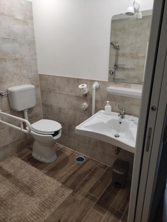 Hotel Big Bang Рим Екстер'єр фото