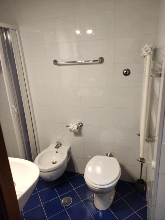 Hotel Big Bang Рим Екстер'єр фото